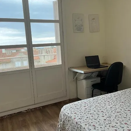 Сasa de vacaciones Adosado Con Piscina 4 Habitaciones, 8 Huespedes