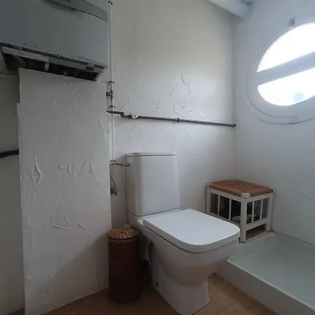 Adosado Con Piscina 4 Habitaciones, 8 Huespedes كامبريلس