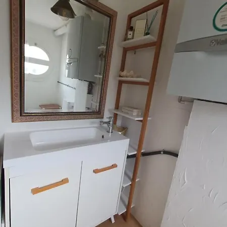Adosado Con Piscina 4 Habitaciones, 8 Huespedes *